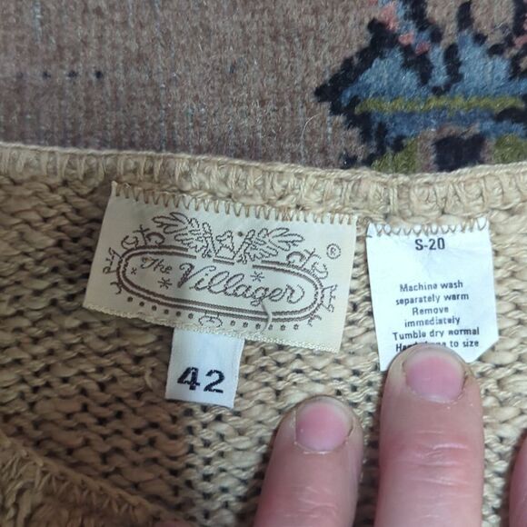 Villager Women's multi Jumper sweater vest - Picture 6 of 6